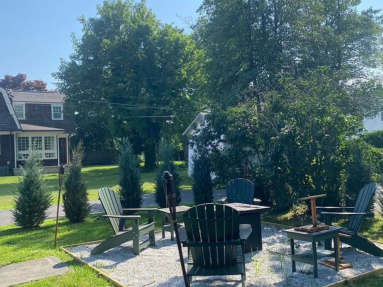 1719 Beverly Ave #FRONT — Photo 17