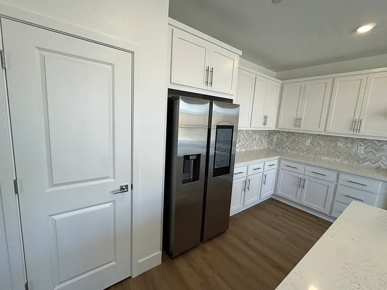 2676 Kester Way #1 — Photo 4