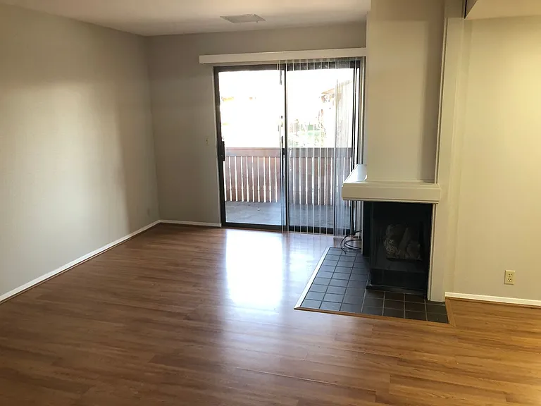 1081 E Countrywoods Cir #6890-S-G21 — Photo 9
