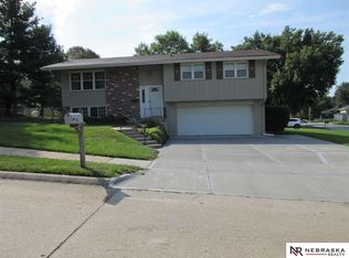 9733 Fowler Ave, Omaha, NE 68134