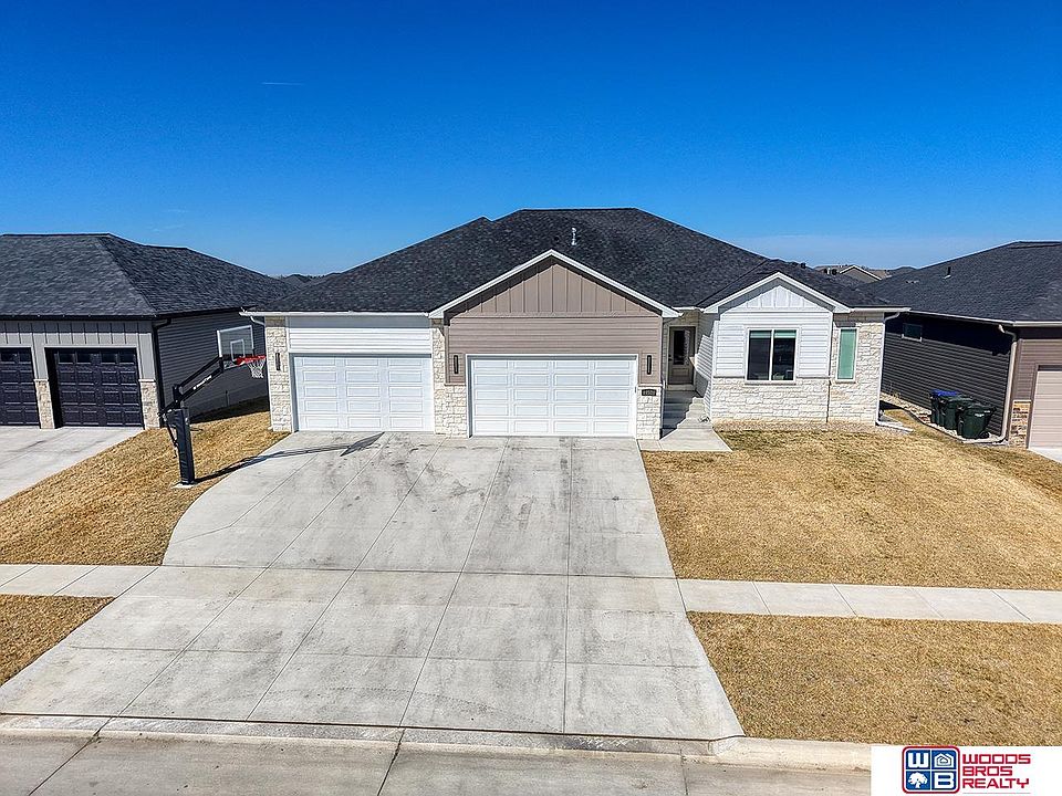 1st image of 10520 Freedom Ln