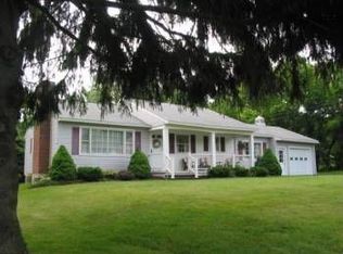9416 Willow Brook Ln, Sauquoit, NY 13456