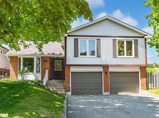 20 Shelley Ln, Barrie, ON L4N4X8