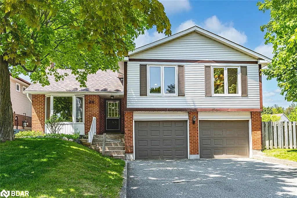 20 Shelley Ln photo 1