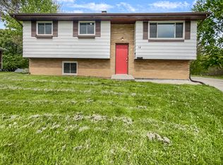 14 Edwards Ct, Beech Grove, IN 46107