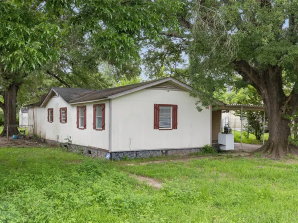 1003 Brooks St, New Boston, TX 75570
