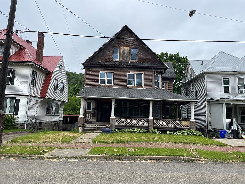 1st image of 924 W 1st St