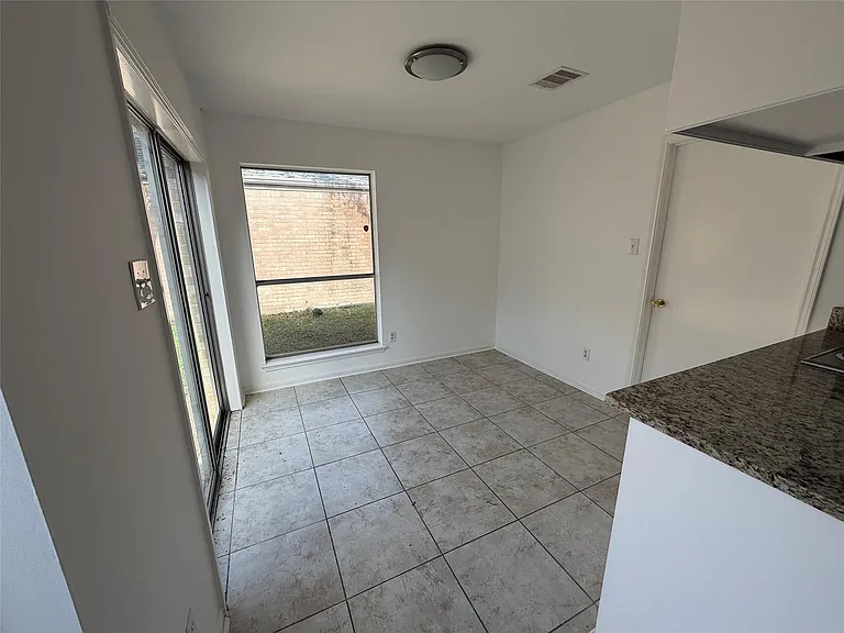 7822 Albin Ln — Photo 21