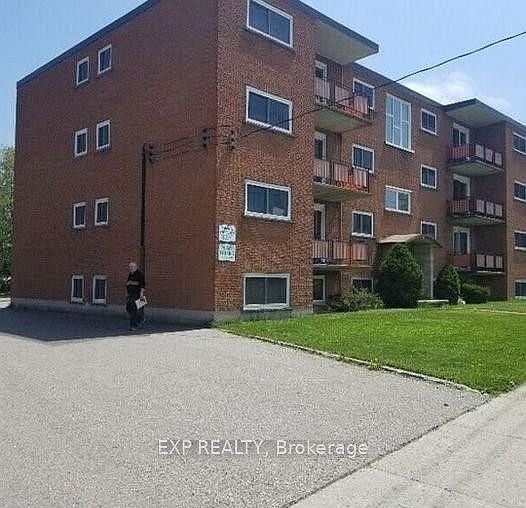 1st image of 12 Westmount Rd W #9