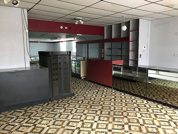 Commercial entrance