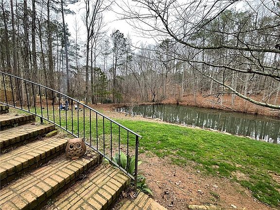 2nd image of 1940 Honey Creek Rd SW