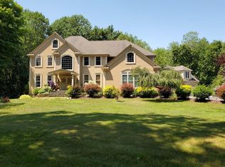 36 Tuft Hill Rd, North Grosvenordale, CT 06255