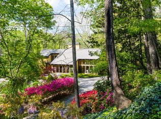 1165 Regency Rd NW, Atlanta, GA 30327