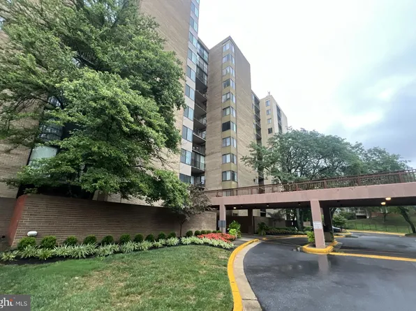 9200 Edwards Way APT 712, Hyattsville, MD 20783