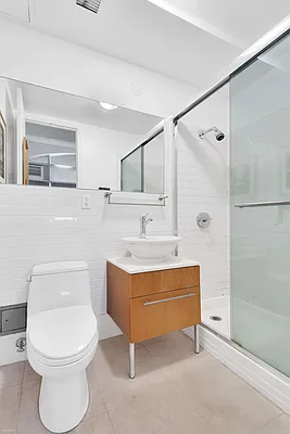 Rented by Corcoran | media 18