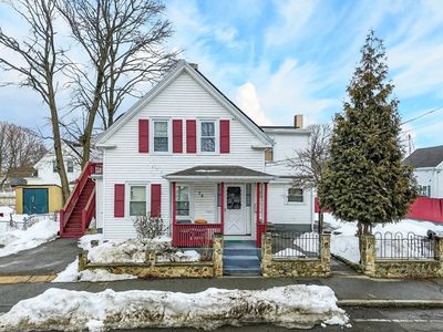 28 Clinton St, Brockton, MA, 02302