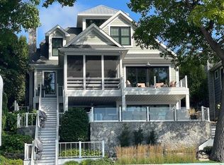1147 E Northshore Dr, Syracuse, IN
