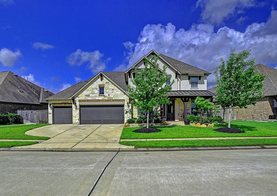 1st image of 15607 Ponderosa Bend Drive