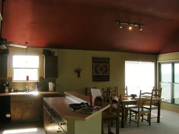 203 Hill Loop, Spicewood, TX 78669