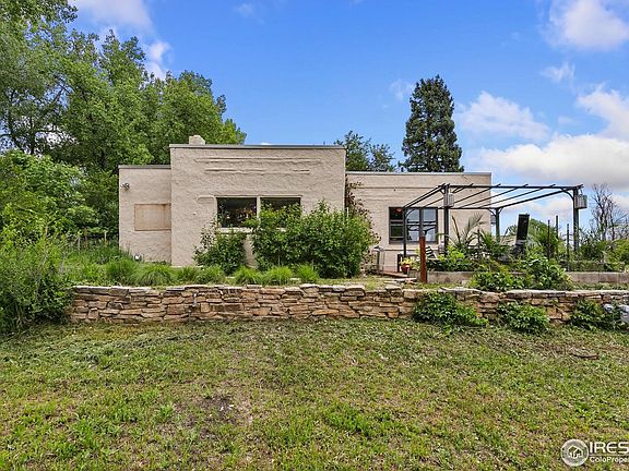 2nd image of 1304 W Prospect Rd