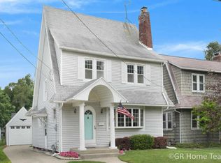 734 Lincoln Ave NW, Grand Rapids, MI 49504