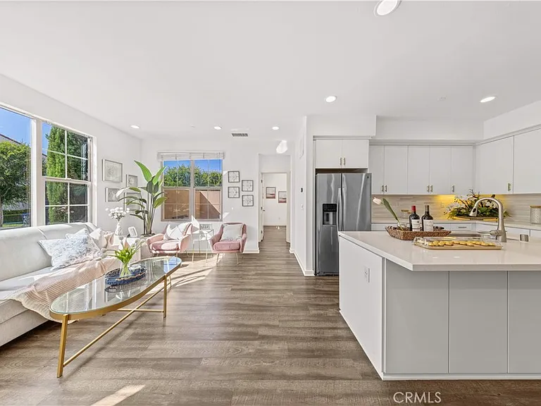 56 Bay Laurel — Photo 4