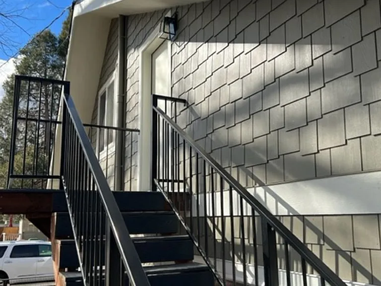 410 N 5th St #A — Photo 15