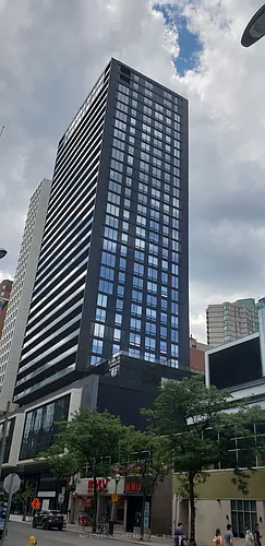 20 Edward St #707 Photo 1