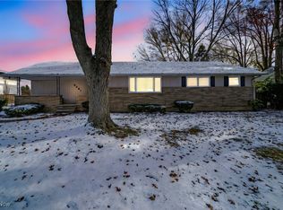 8241 Lewis Rd, Berea, OH 44017