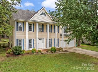 8048 Hunley Ridge Rd, Matthews, NC 28104