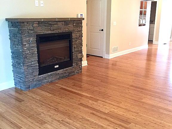 4th image of 36 Brownstone Dr