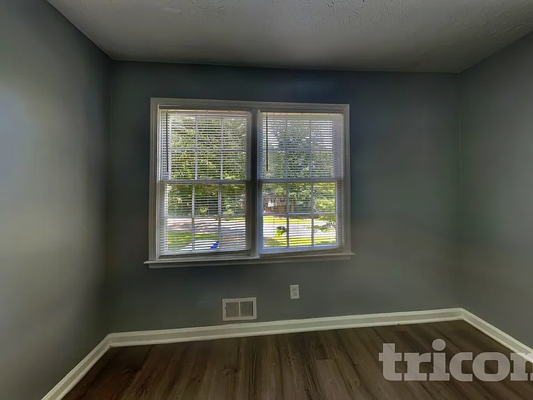 847 Raintree Way SE — Photo 11