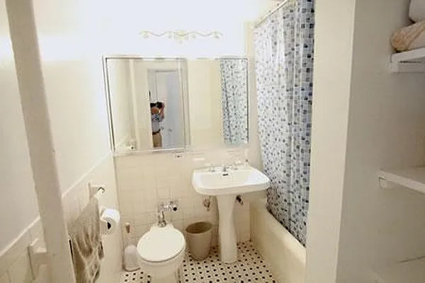 Sold by Steven Corcoran Real Estate | media 3