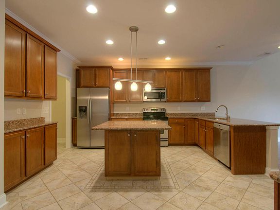 3rd image of 780 Meadow Walk Ln