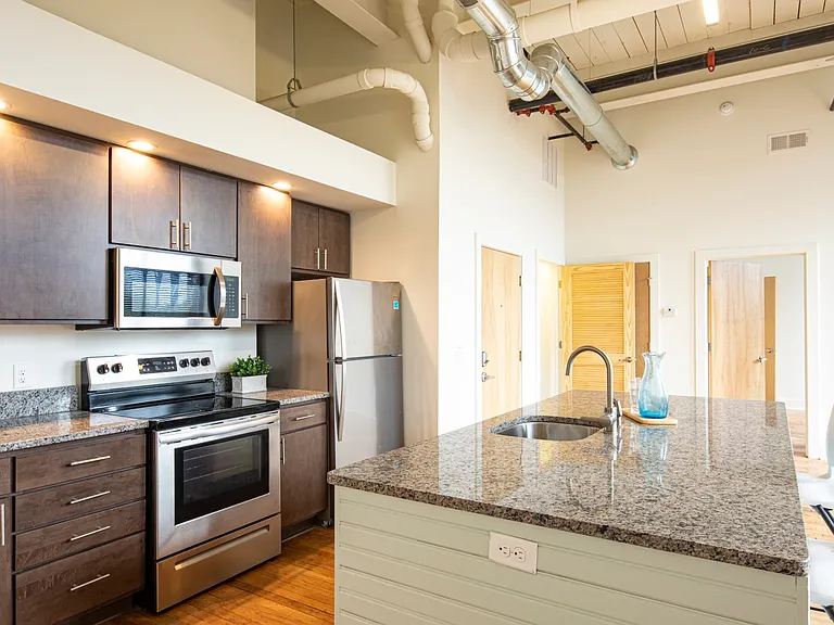 Port City Apartments — Photo 29