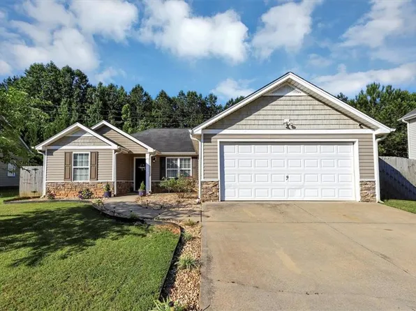 109 Rockefeller Ln, Dallas, GA 30157