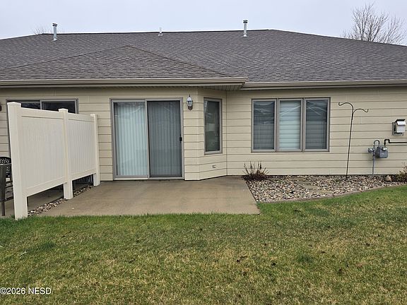 2nd image of 1625 Northridge Dr Unit 102