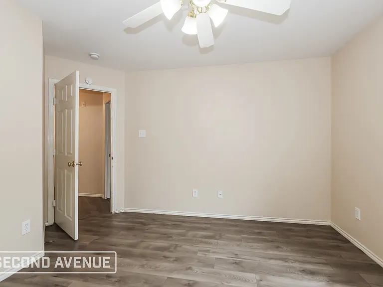 21930 Golden Cedar Dr — Photo 19