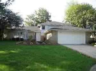 9025 Caddy Ct, Orland Park, IL 60462
