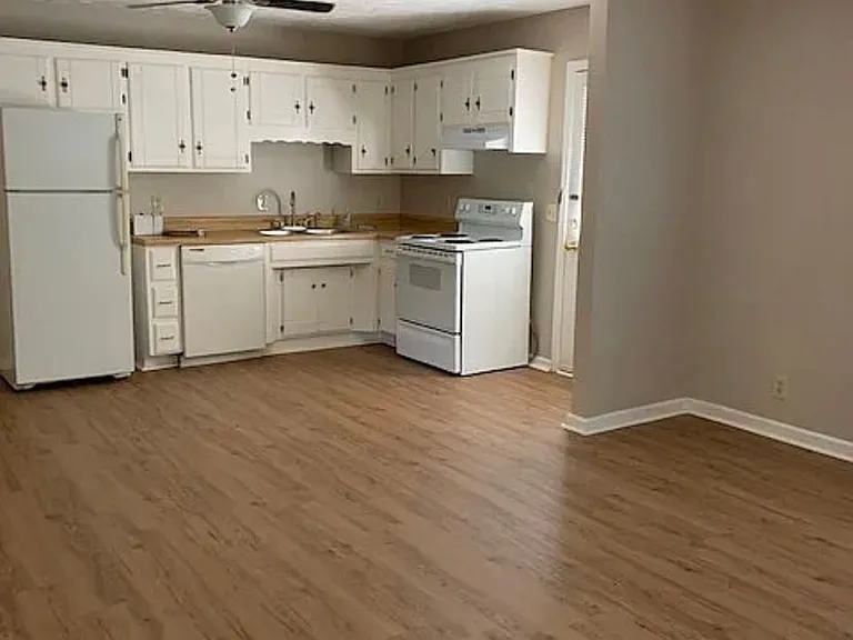 3118 Windemere Cir — Photo 5