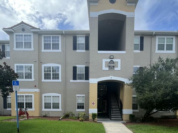 1757 Sophias Dr APT 205