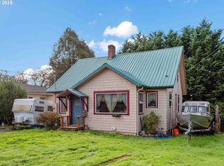 865 N Dean St, Coquille, OR 97423