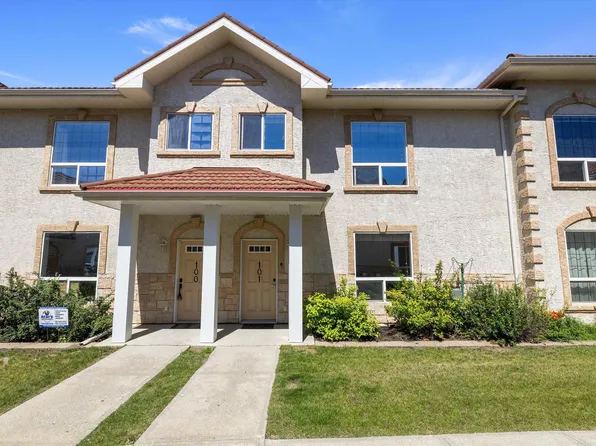 13825 155th Ave NW #101, Edmonton, AB T6V 0B8