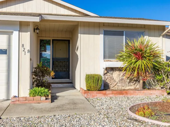 821 Cynthia Dr, Watsonville, CA 95076