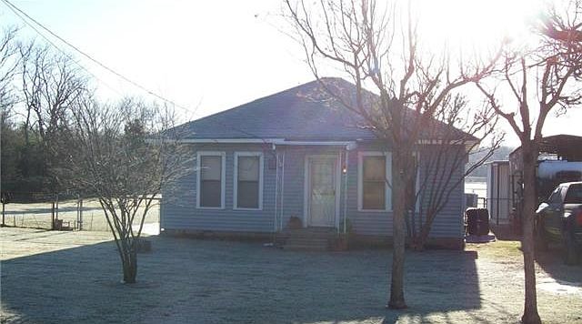 1st image of 3300 N Oak Ave
