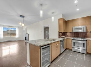 288 Hampton St #210, New Westminster, BC V3M 5L9