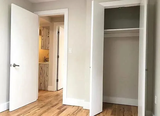 Rented by Lodger Corp | media 43