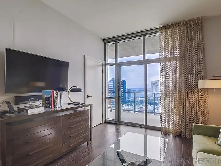 800 The Mark Ln #2801 — Photo 36
