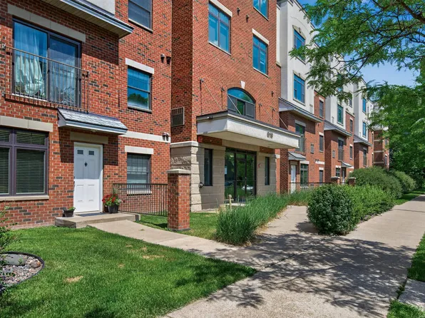 619 8th St SE Unit 308, Minneapolis, MN 55414