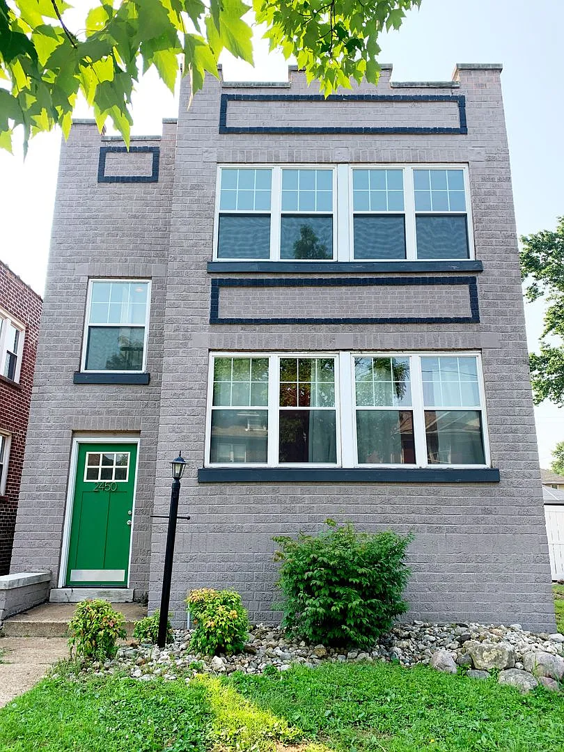 2450 Cleveland Blvd photo 1
